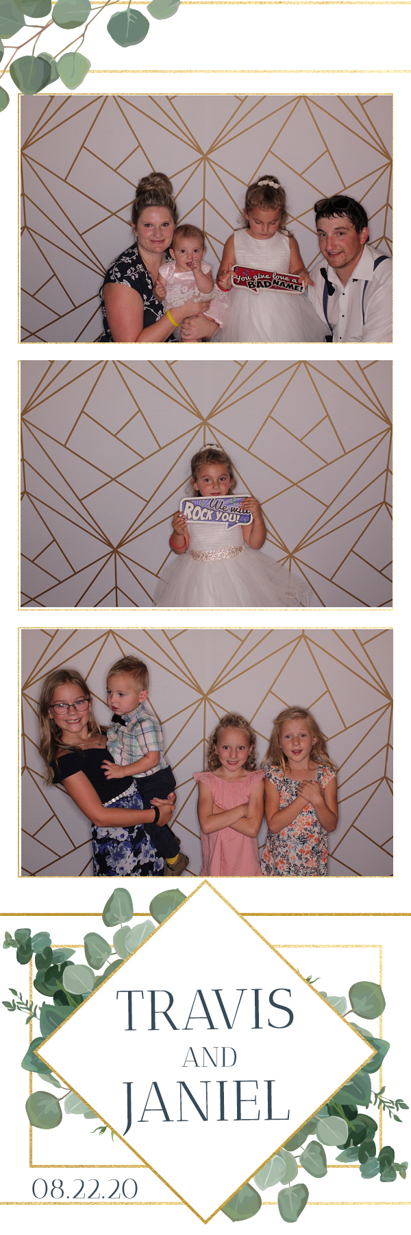 Jacquie & Dennis’ Wedding | View more photos from the event at gallery.photoboothbillings.com/u/PhotoBoothBillings/Jacquie-Dennis’-Wedding-0